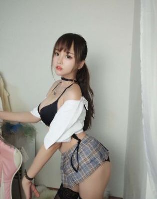 国产尹人香蕉在线_2019国语AV首页