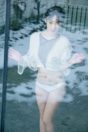 欧美时尚女装杂志_4K高清完整版播放