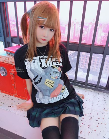 欧美一级午夜免费福利_十万网红美女美酱